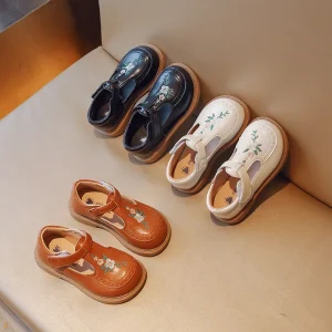 2026 Girls Leathe Shoes Embroidery Flower Kids Princess Shoes Baby Dancing Shoes